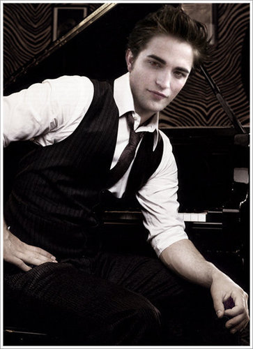Edward Cullen and his smexy piano <<<333